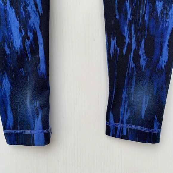 Lululemon Size 4 High Rise Wunder Under Blue Printed Full Length Leggings - Picture 6 of 6